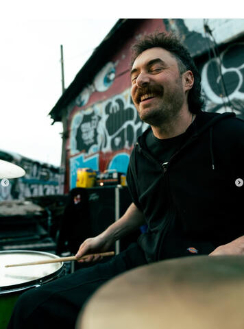 Lee